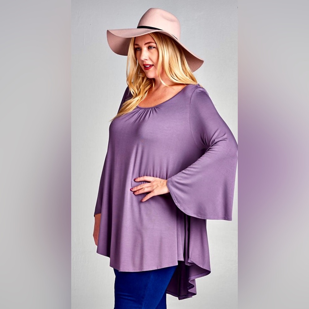 Plus size tunic - Picture 2 of 5